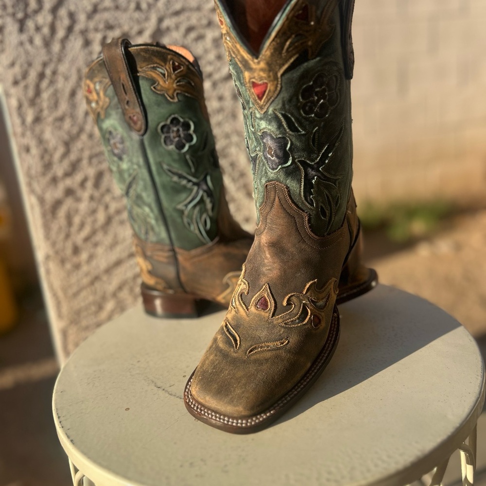 Dan Post Leather Cowboy Boots